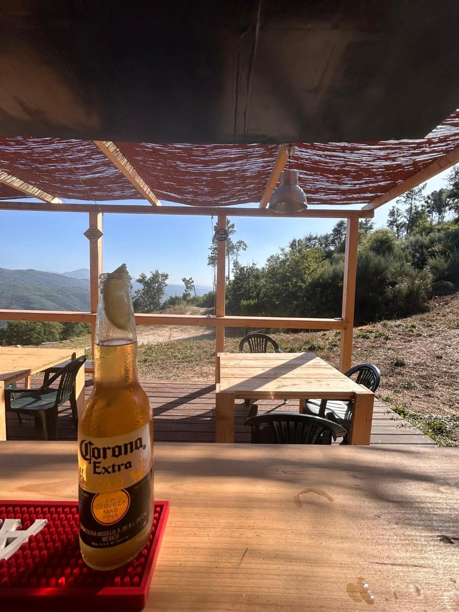 Вилла Monkey Tiny Barnhouse With Amazing Views! Folhadosa Экстерьер фото