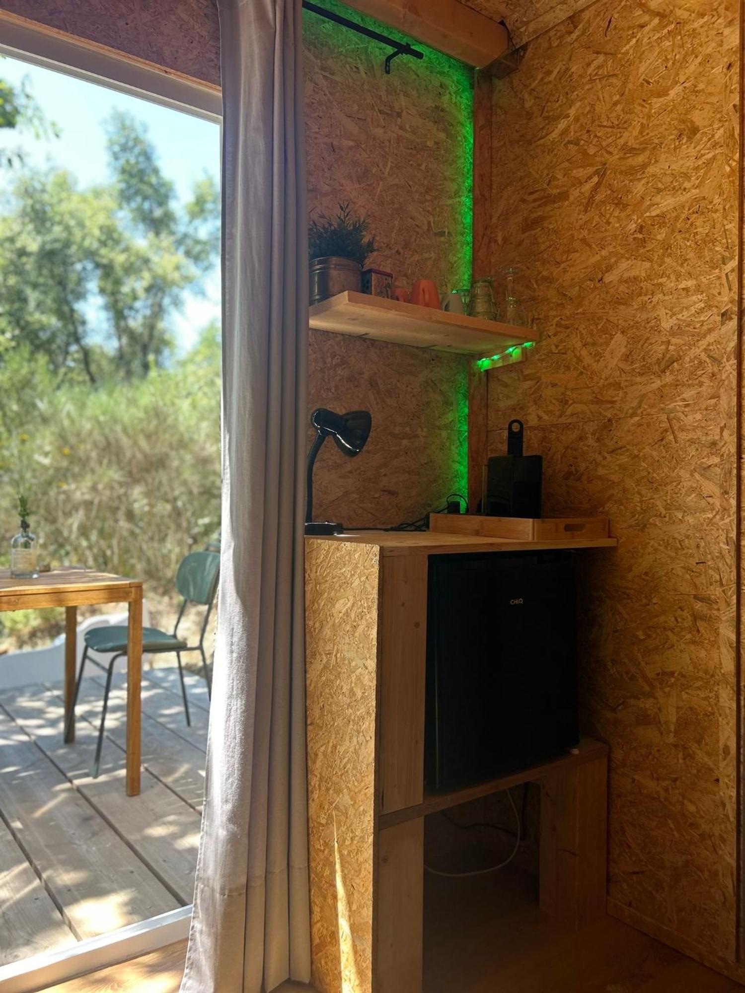 Вилла Monkey Tiny Barnhouse With Amazing Views! Folhadosa Экстерьер фото