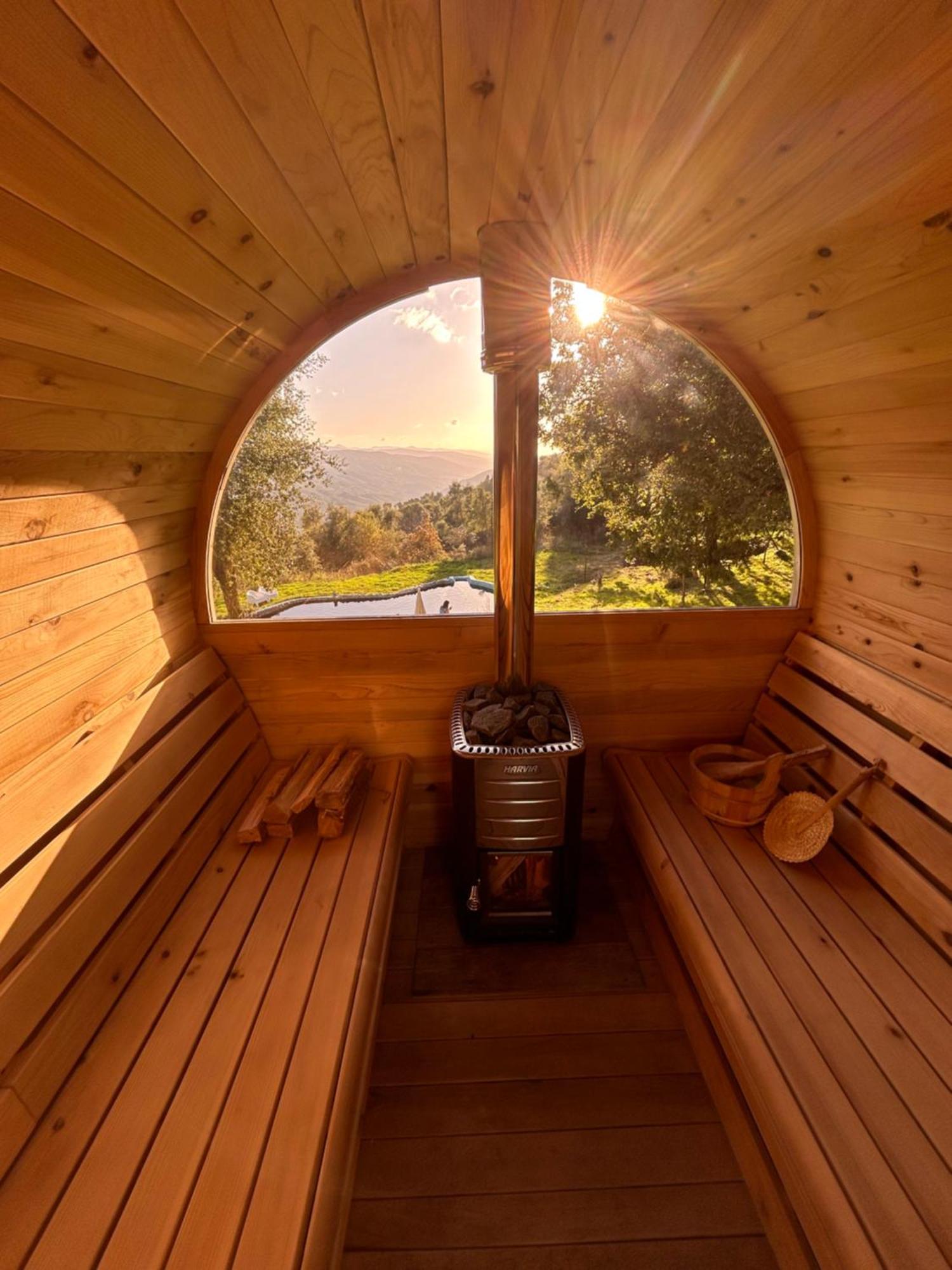 Вилла Monkey Tiny Barnhouse With Amazing Views! Folhadosa Экстерьер фото